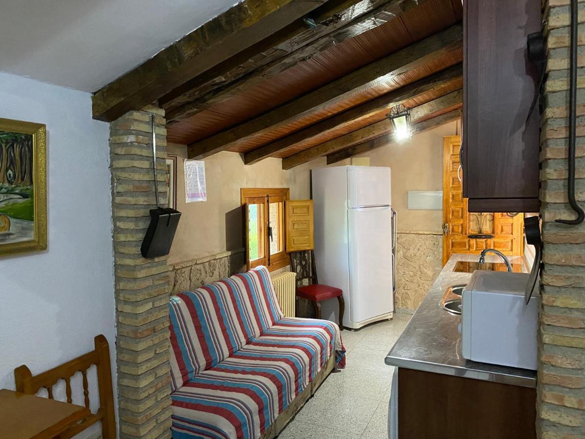 Hostal La Toba Burunchel Exterior foto
